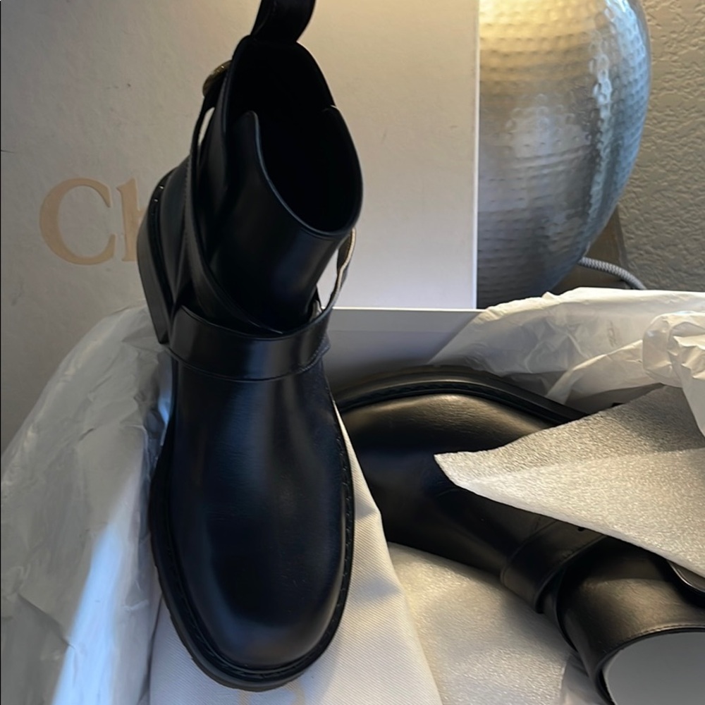 Chloe biker boot